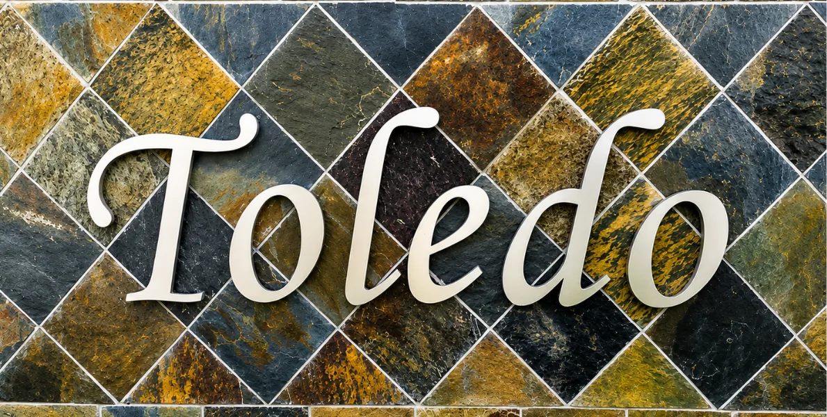Toledo entrance signage